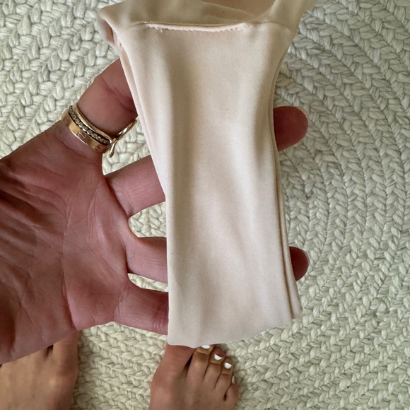 BOHÈME x Beth Richards Swimsuit - Picture 5 of 5